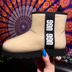 ❤️ UGG Classic Clear Mini Boots